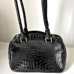 Suarez crocodile black bag